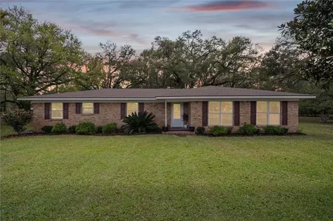 2331 Ila Dr, Mobile, AL 36605