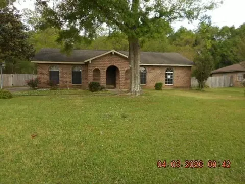 6950 Melanie Ct, Theodore, AL 36582