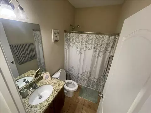 Bath - 2518 Hedgerow Dr, Mobile, AL 36695 photo 3 of 3