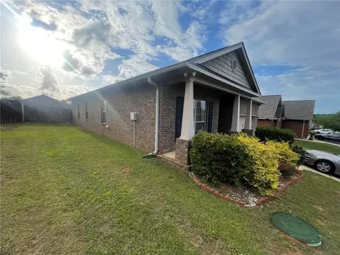 Exterior - 2518 Hedgerow Dr, Mobile, AL 36695 photo 2 of 3