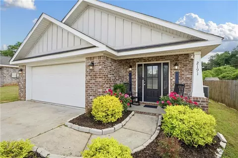 2191 Liberty Dr E, Mobile, AL 36608