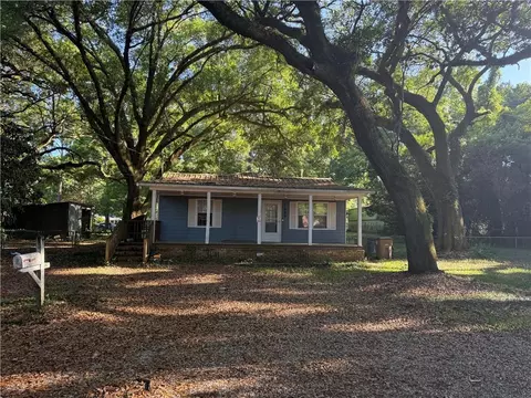 1909 Brill Rd, Mobile, AL 36605