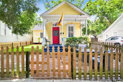 12 S Hallett St, Mobile, AL 36604
