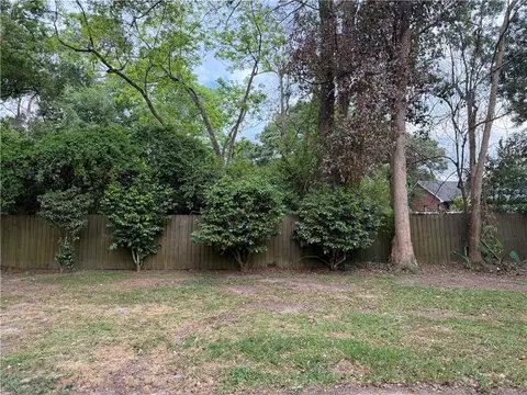 Exterior - 2769 Chadwick Dr N, Mobile, AL 36606 photo 6 of 9