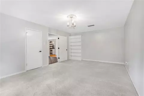 Bedroom - 2769 Chadwick Dr N, Mobile, AL 36606 photo 6 of 10