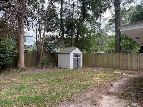 Exterior - 2769 Chadwick Dr N, Mobile, AL 36606 photo 5 of 9