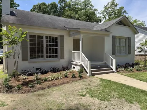 16 Carlen St S, Mobile, AL 36606