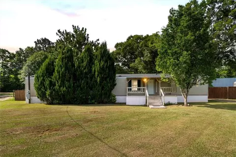 8880 Howells Ln W, Semmes, AL 36575