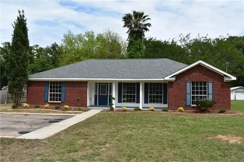 10889 Bellingrath Rd, Theodore, AL 36582