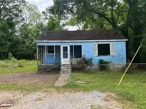 1913 Muriel Ave, Mobile, AL 36610