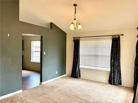 Living - 2728 Rosebud Dr E, Mobile, AL 36695 photo 1 of 3
