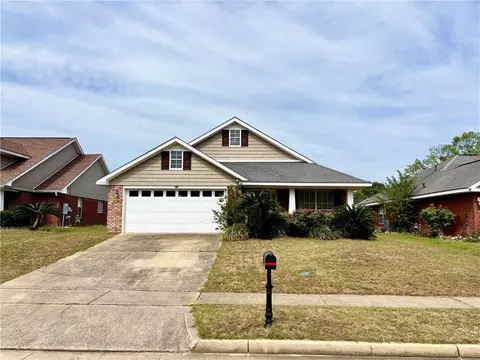 2728 Rosebud Dr E, Mobile, AL 36695