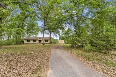 10825 Mitt Dr, Citronelle, AL 36522