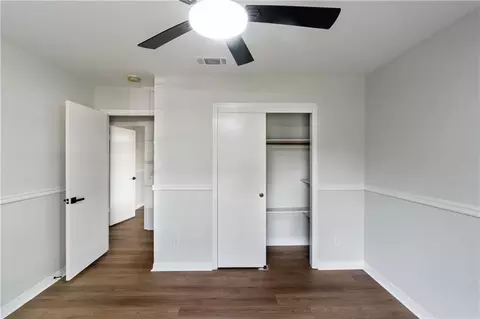 Bedroom - 2549 Meadowview Dr, Mobile, AL 36695 photo 6 of 6