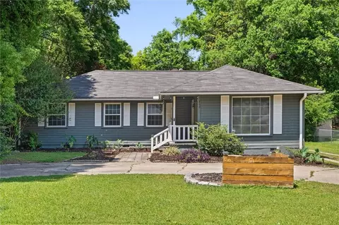 212 Valley Rd, Chickasaw, AL 36611