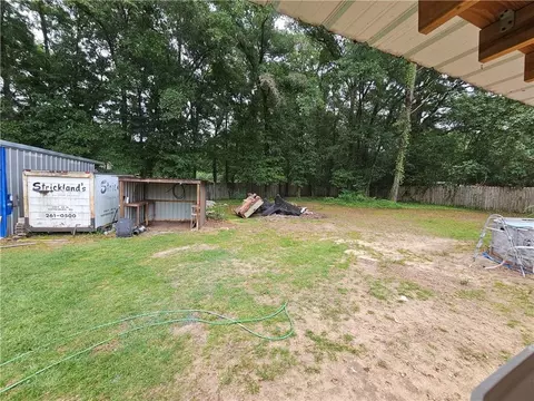 Exterior - 3750 Ching Dairy Loop Rd E, Mobile, AL 36618 photo 4 of 4