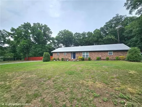 3750 Ching Dairy Loop Rd E, Mobile, AL 36618