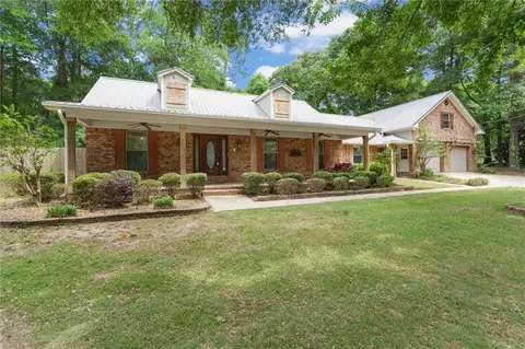 4760 Fillingim Rd, Wilmer, AL 36587