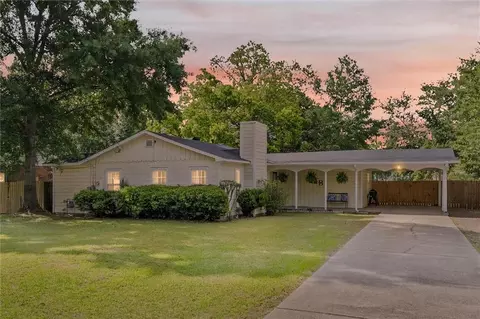 327 1st Ave, Saraland, AL 36571