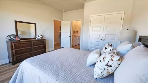 Bedroom - 3877 Newman Rd, Mobile, AL 36695 photo 6 of 9