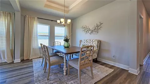 Dining - 3877 Newman Rd, Mobile, AL 36695 photo 2 of 4