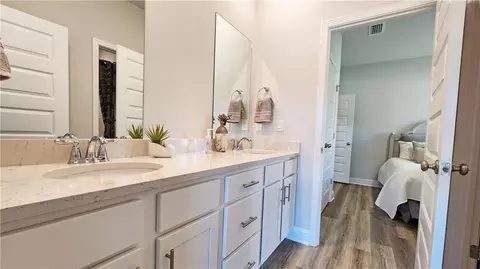 Entry Way - 3877 Newman Rd, Mobile, AL 36695 photo 5 of 5