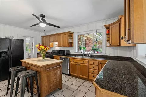 Kitchen - 312 Gaines Ave, Mobile, AL 36609 photo 2 of 3