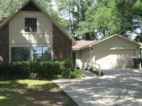 123 Windsor Ct, Daphne, AL 36526
