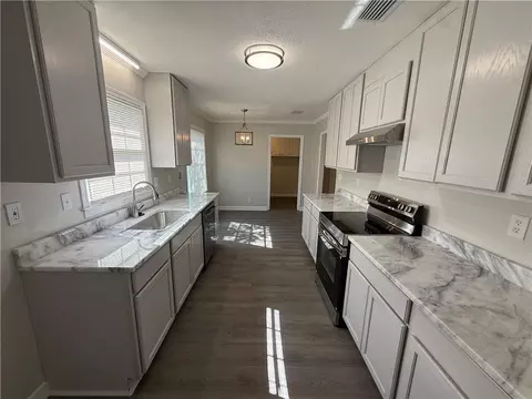 Kitchen - 6405 Pinehurst Run, Mobile, AL 36608 photo 1 of 4