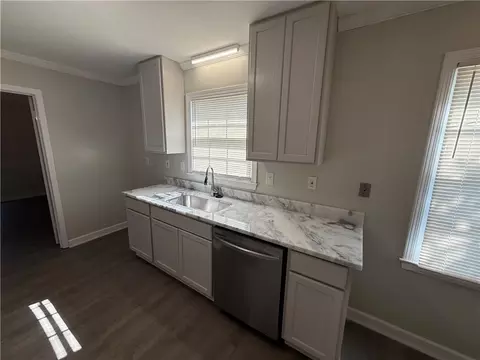 Kitchen - 6405 Pinehurst Run, Mobile, AL 36608 photo 4 of 4