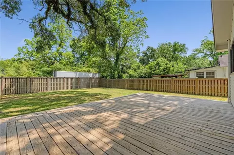 Exterior - 2716 Edgewood St, Mobile, AL 36607 photo 6 of 8