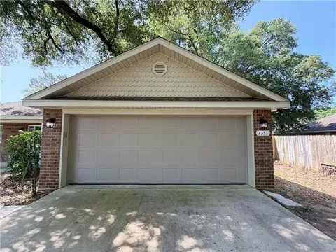Exterior - 7351 Griffice Rd, Mobile, AL 36618 photo 2 of 17