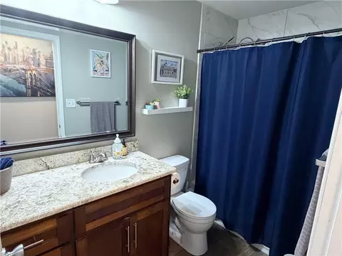 Bath - 7351 Griffice Rd, Mobile, AL 36618 photo 3 of 3