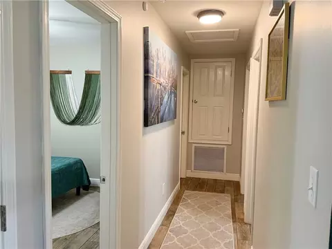 Entry Way - 7351 Griffice Rd, Mobile, AL 36618 photo 3 of 3