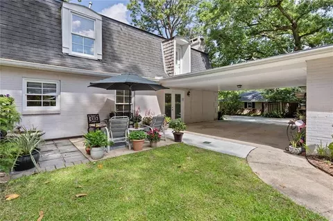 Exterior - 559 Cumberland Rd, Mobile, AL 36608 photo 3 of 11