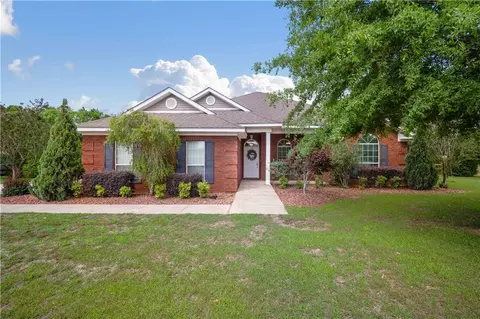 4596 Whispering Oaks Ln, Mobile, AL 36695