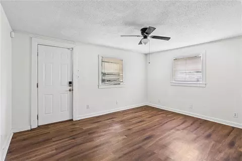 Living - 2405 Gill Rd, Mobile, AL 36605 photo 2 of 2