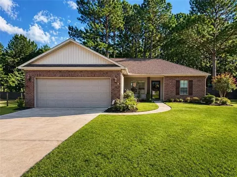 27326 Elise Ct, Daphne, AL 36526