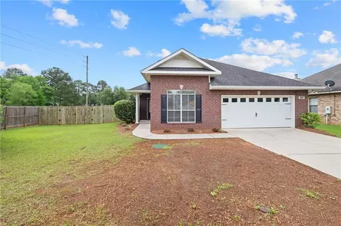 9909 Thresher Ct, Mobile, AL 36695