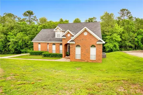 Exterior - 6770 Deanna Ct, Mobile, AL 36695 photo 2 of 7