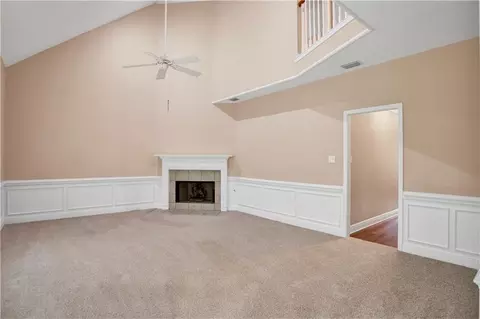 Living - 6770 Deanna Ct, Mobile, AL 36695 photo 2 of 5