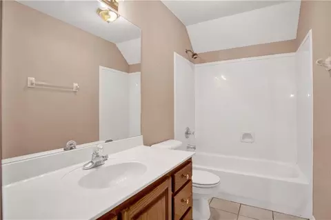 Bath - 6770 Deanna Ct, Mobile, AL 36695 photo 6 of 7