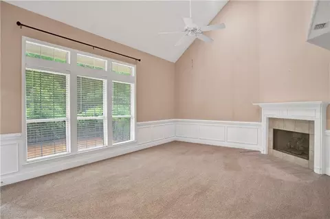 Living - 6770 Deanna Ct, Mobile, AL 36695 photo 5 of 5