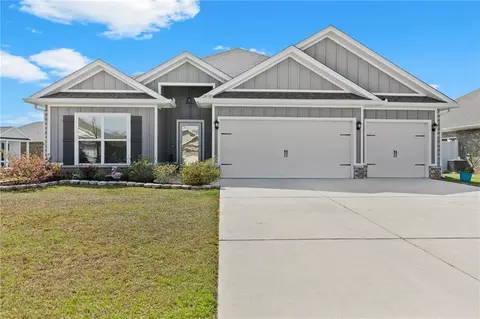 24585 Smarty Jones Cir, Daphne, AL 36526