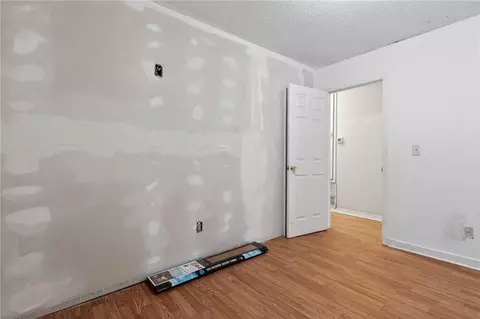 Bedroom - 4401 Wilmer Dr, Mobile, AL 36619 photo 1 of 5