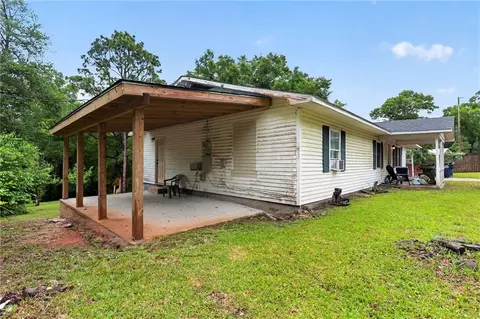 Exterior - 4401 Wilmer Dr, Mobile, AL 36619 photo 4 of 7