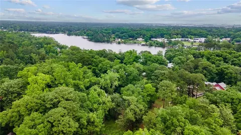 View/Area - 2314 Burgett Rd, Mobile, AL 36605 photo 6 of 7