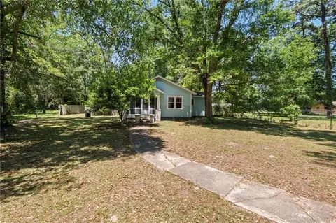 Exterior - 2314 Burgett Rd, Mobile, AL 36605 photo 2 of 7