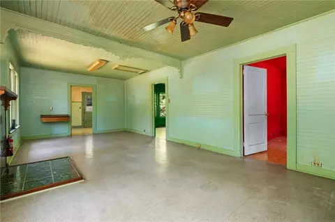 Living - 2314 Burgett Rd, Mobile, AL 36605 photo 2 of 3