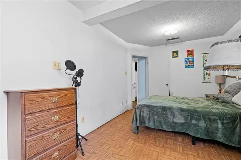 Bedroom - 2714 Moot Ave, Mobile, AL 36606 photo 4 of 6